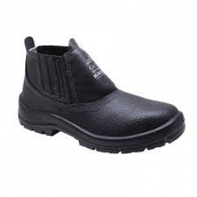 BOTINA COM BICO ACO 39 ELASTICO KADESH